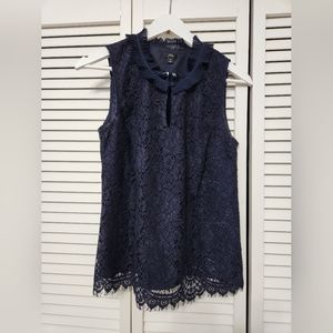 J. Crew Navy Blue Ruffle Neck Scalloped Lace Tank Top Blouse Keyhole, Size Small
